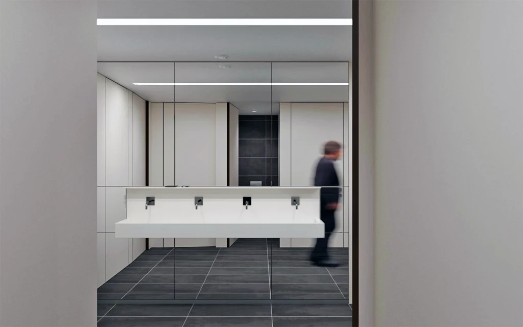 Projet KOSMO - Dior : Cloison miroir pour sanitaires